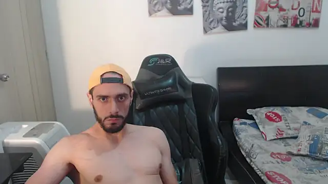 Snapshot of samuelgarcia_ chatting on March 2025 07:42:02 AM samuelgarcia online show from March 2025 07:42:02 AM