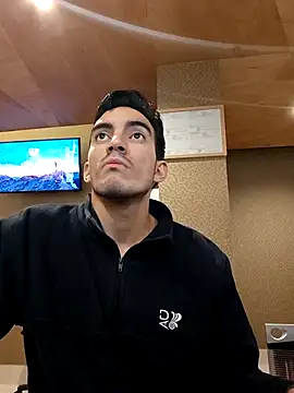 TommyMomentum online show from April 2026 05:40:01 AM