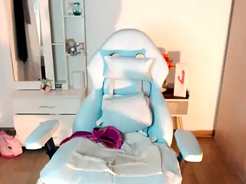 BOREAL MOON online show from September 2025 03:11:01 AM