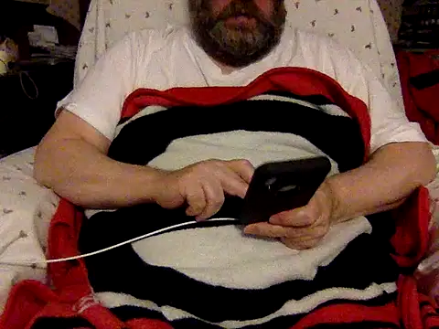 Snapshot of Drwhocares chatting on December 2024 07:34:02 PM Drwhocares online show from December 2024 07:34:02 PM