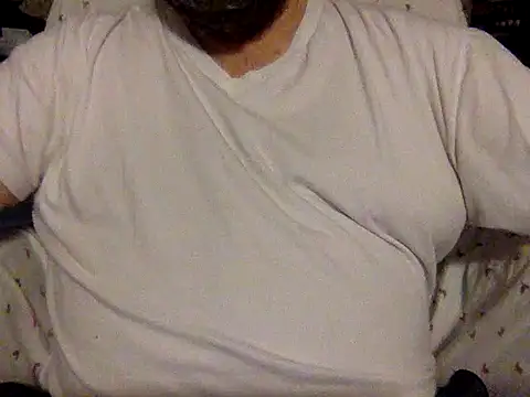 Snapshot of Drwhocares chatting on December 2024 04:44:02 PM Drwhocares online show from December 2024 04:44:02 PM