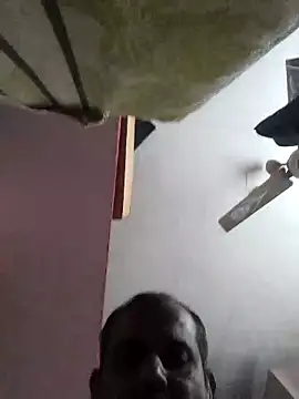 Snapshot of tz143143 chatting on March 2025 06:37:02 PM tz143143 online show from March 2025 06:37:02 PM