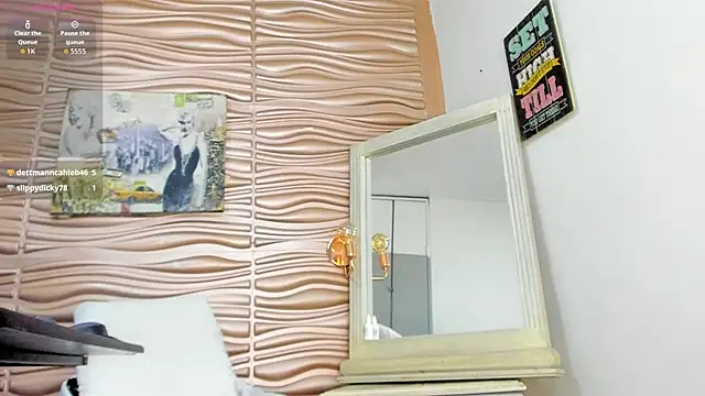 mia pineda online show from February 2026 04:04:01 PM