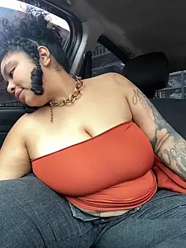 Snapshot of PrincessLauren420 chatting on March 2025 07:25:01 PM PrincessLauren420 online show from March 2025 07:25:01 PM