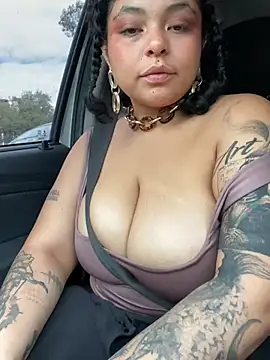 Snapshot of PrincessLauren420 chatting on March 2025 02:03:01 PM PrincessLauren420 online show from March 2025 02:03:01 PM