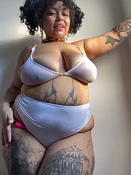 Snapshot of PrincessLauren420 chatting on September 2025 12:07:01 PM PrincessLauren420 online show from September 2025 12:07:01 PM