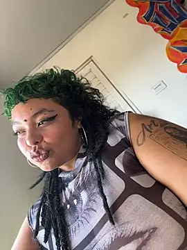 PrincessLauren420 online show from July 2026 02:01:02 PM