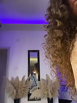 Marilyn La Rose online show from February 2026 08:12:01 PM