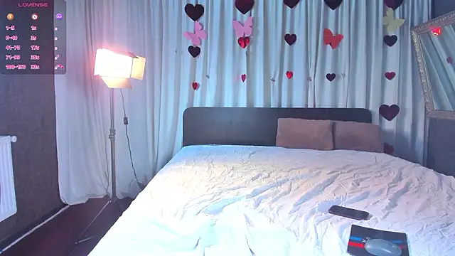 JesikaLooove online show from February 2026 07:48:02 AM