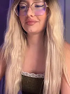 mollyxxx online show from March 2026 03:01:02 AM