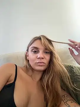 jessieamy online show from June 2026 06:21:02 AM