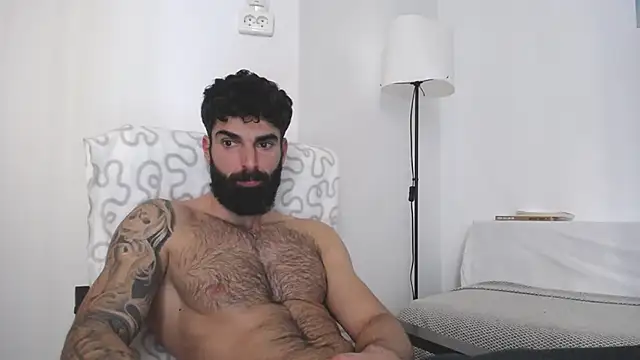 Verycutex online show from February 2025 09:32:02 AM