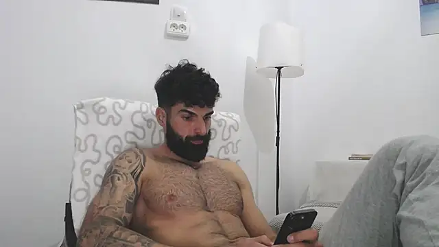 Verycutex online show from March 2025 06:04:02 PM