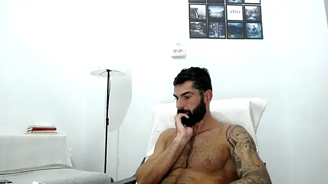 Verycutex online show from October 2025 05:36:02 AM