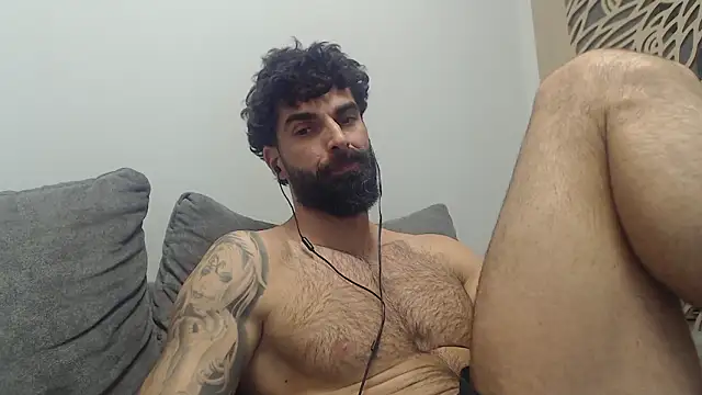 Verycutex online show from February 2026 08:27:02 PM