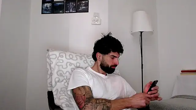 Verycutex online show from March 2026 06:08:02 AM