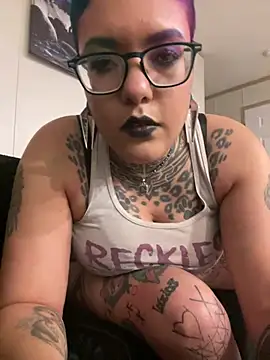 creamfilleddessert online show from April 2026 08:01:02 AM