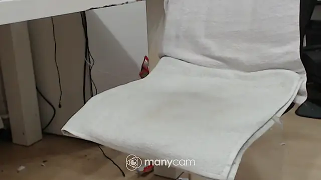 Snapshot of Supermen12171 chatting on December 2024 08:00:02 AM Supermen12171 online show from December 2024 08:00:02 AM