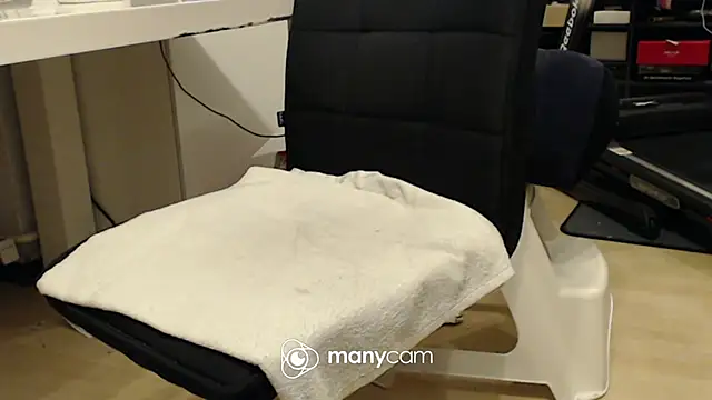 Snapshot of Supermen12171 chatting on March 2025 05:12:02 AM Supermen12171 online show from March 2025 05:12:02 AM