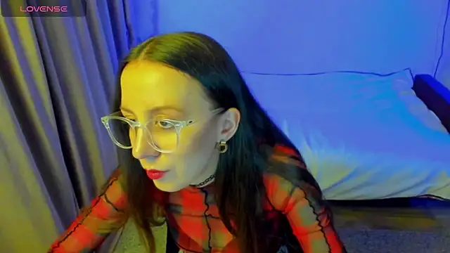 CurlySteph online show from May 2026 07:33:01 PM