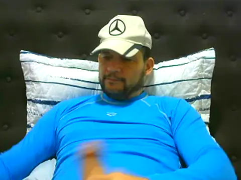 altenori112 online show from October 2025 12:38:01 PM