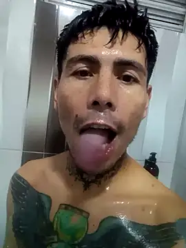 Snapshot of dannnyhot24 chatting on January 2025 03:51:01 AM dannnyhot24 online show from January 2025 03:51:01 AM