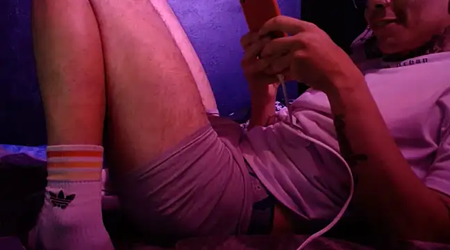 Snapshot of dannnyhot24 chatting on February 2025 08:00:02 PM dannnyhot24 online show from February 2025 08:00:02 PM