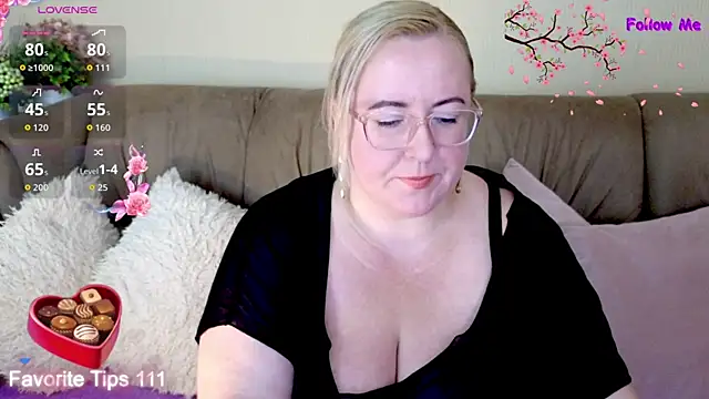 Snapshot of Ginesia chatting on July 2026 12:47:01 PM Ginesia online show from July 2026 12:47:01 PM