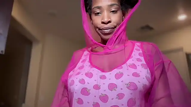 Snapshot of Cum2Charm chatting on November 2025 02:34:02 PM Cum2Charm online show from November 2025 02:34:02 PM