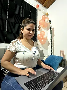 nurse becky online show from December 2025 11:10:01 PM