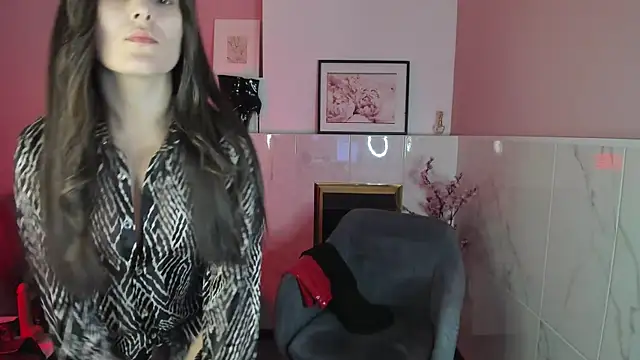 KylieMellow online show from October 2025 01:44:01 PM