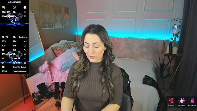 KylieMellow online show from June 2026 01:35:01 PM