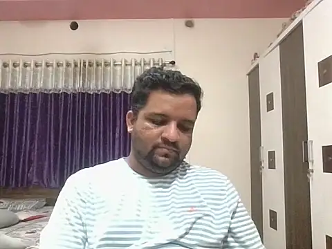 Snapshot of dhruv_love chatting on July 2026 01:25:01 PM dhruv love online show from July 2026 01:25:01 PM