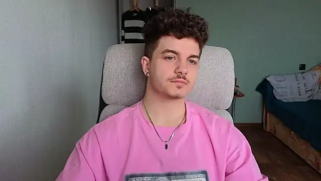 Remy Miles online show from March 2026 06:54:02 AM