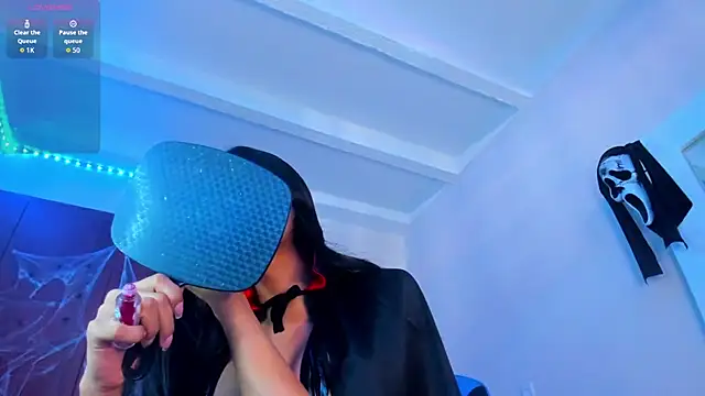 Snapshot of divinesalome chatting on October 2025 07:45:02 PM divinesalome online show from October 2025 07:45:02 PM