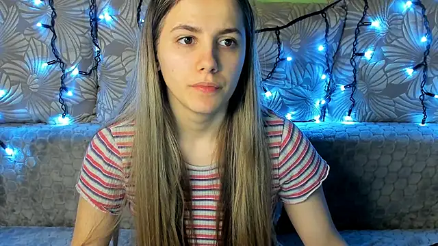 MaggieCake online show from December 2024 03:49:02 AM