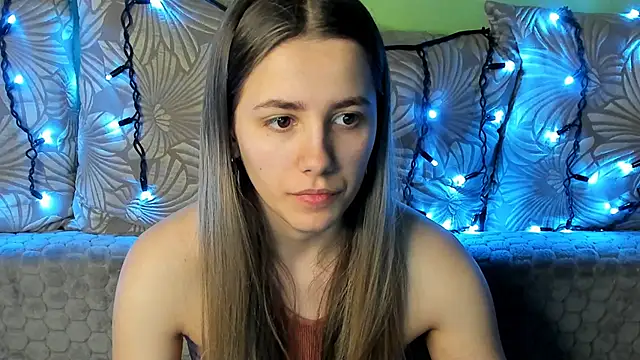 MaggieCake online show from January 2025 02:26:02 AM