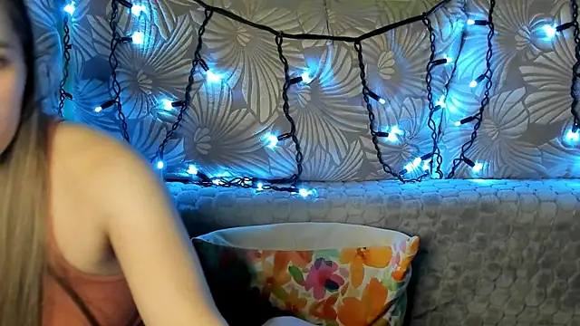 MaggieCake online show from February 2025 01:21:01 AM