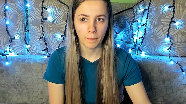 MaggieCake online show from February 2025 04:55:01 AM