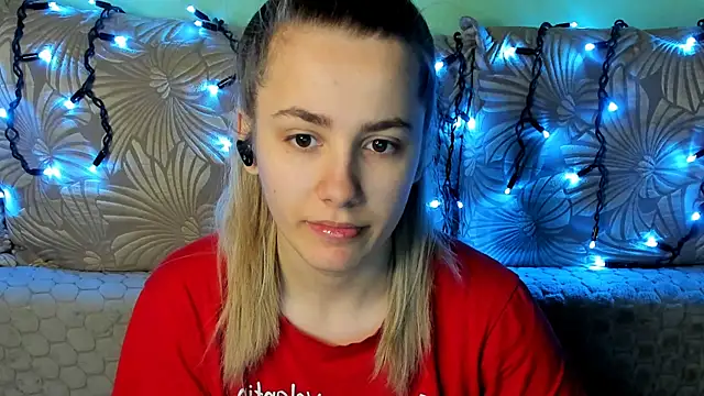 MaggieCake online show from January 2026 06:06:01 AM