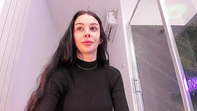 realhotfallingdevil online show from February 2026 06:21:01 AM