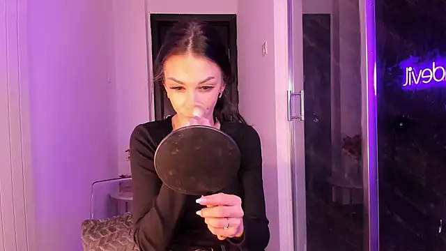 realhotfallingdevil online show from March 2026 05:26:02 AM