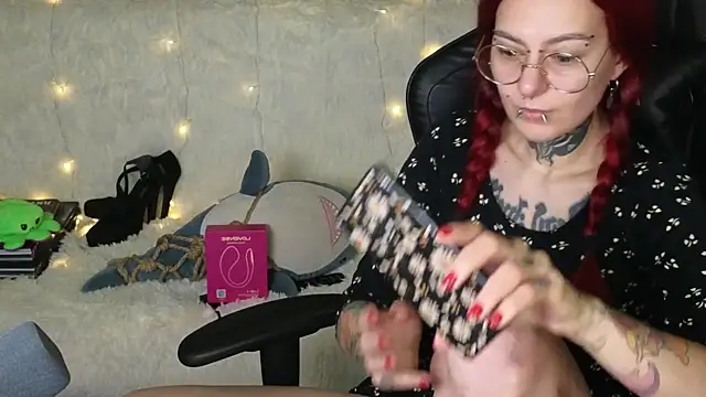 Ginger Stay online show from October 2025 02:14:02 AM