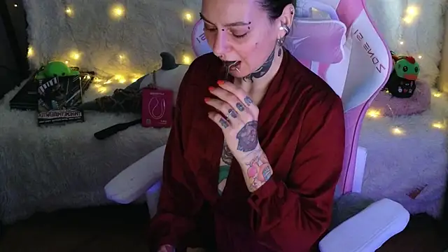 Ginger Stay online show from April 2026 08:31:02 AM