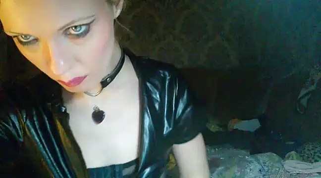 Snapshot of WildMissNiks chatting on December 2024 12:29:02 PM WildMissNiks online show from December 2024 12:29:02 PM