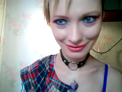 Snapshot of WildMissNiks chatting on January 2025 10:23:02 AM WildMissNiks online show from January 2025 10:23:02 AM