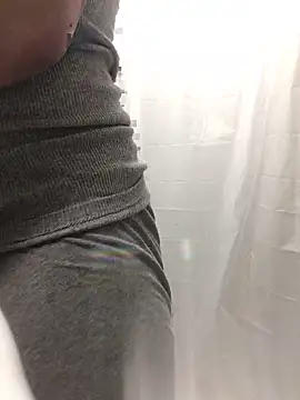 69RIPsta69 online show from February 2025 12:30:01 AM