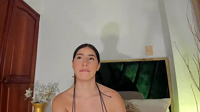 Christy Sea online show from October 2025 06:48:01 PM