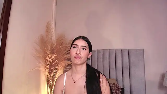 Christy Sea online show from November 2025 06:30:02 PM