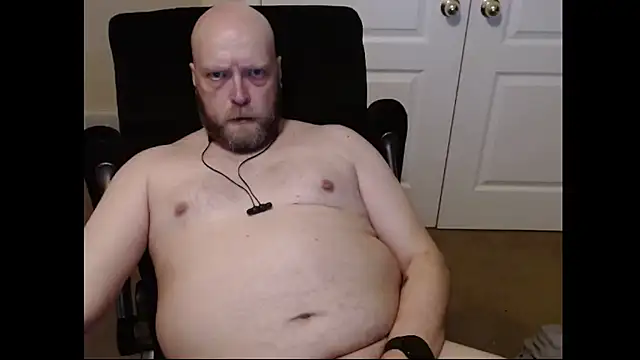 Snapshot of daveletsplay chatting on January 2025 11:14:01 PM daveletsplay online show from January 2025 11:14:01 PM